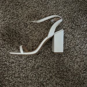 Lulus white 8.5 heeled sandal